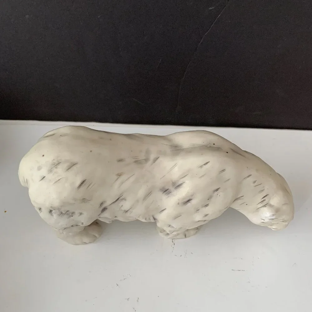 VINTAGE CERAMIC Polar Bear Figurine - Picture 3 of 8
